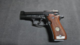 Pistolj Beretta 84 FS 9 mm Short