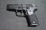 Pištolj Crvena Zastava M-99 9x19 mm
