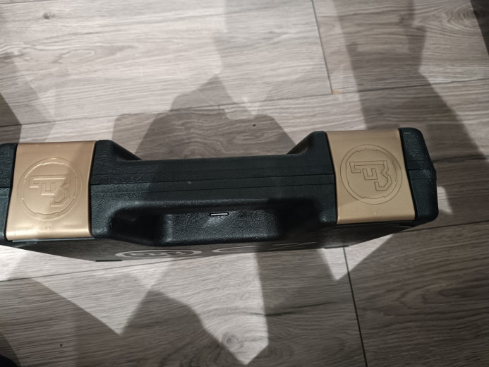 Pištolj CZ-P09