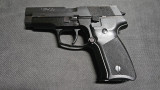 Pištolj Crvena Zastava M-99 9x19 mm