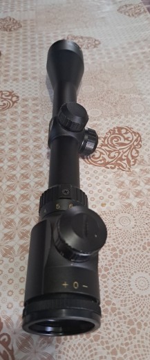 Optički nišan Tasco 3-9x40 IR