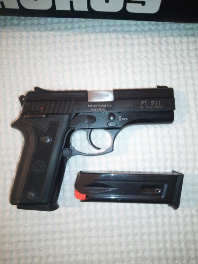 Pištolj Taurus PT911 cal. 9 para