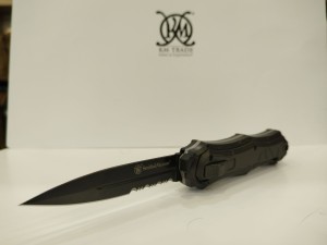 Nož S&W OTF (patent)