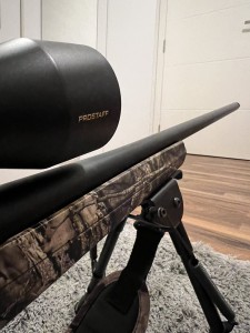 Karabin sa optikom skoro nov